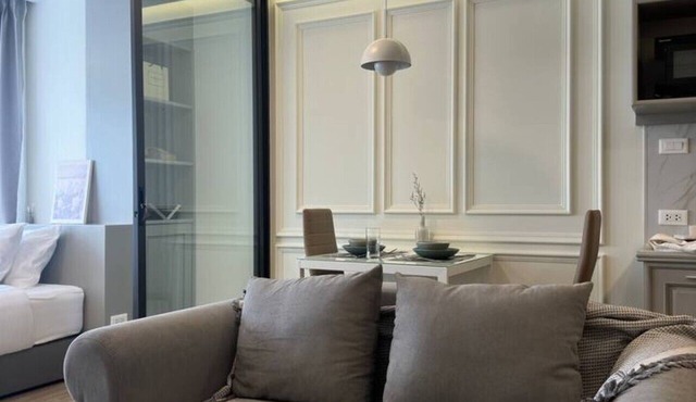 Warm and classic modern room in ตำบลสุเทพ