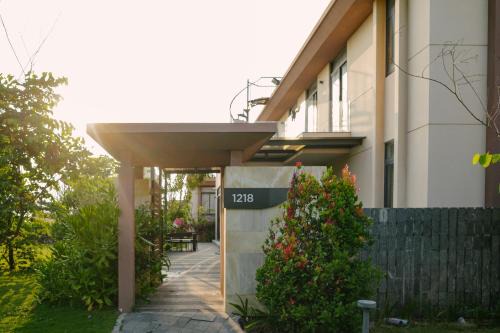Wyndham Cam Ranh Resort - 3 Luxury Bedroom Villa by Ssens Homes