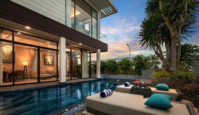 Wyndham Grand KN Paradise Cam Ranh