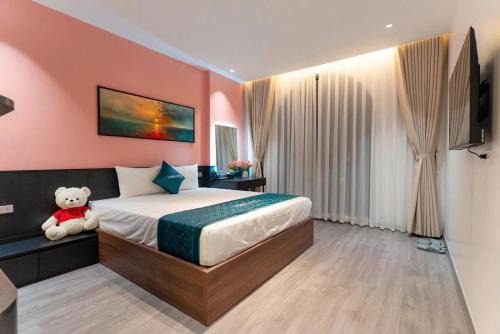 X-Men Hotel Thanh Hoa - Not Near Sam Son Beach