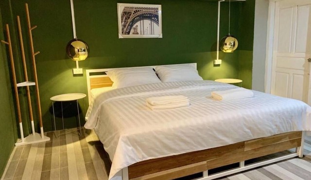You empire Hostel and Bar