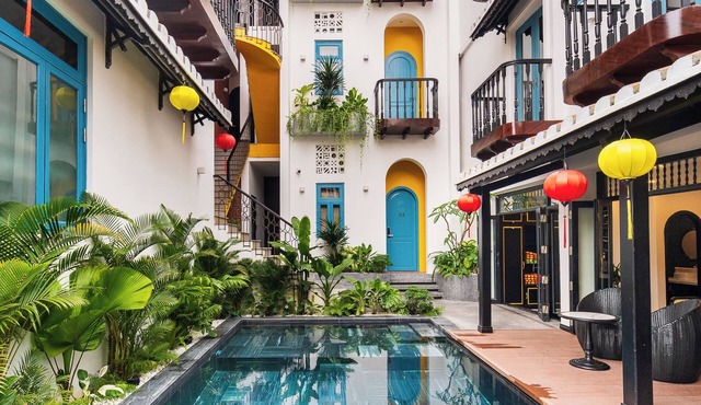 Yzistel Hoi An
