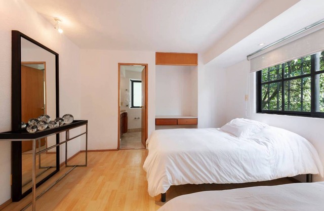 100 m² Apartment ∙ 2 bedrooms ∙ 6 guests in Lomas de Tecamachalco
