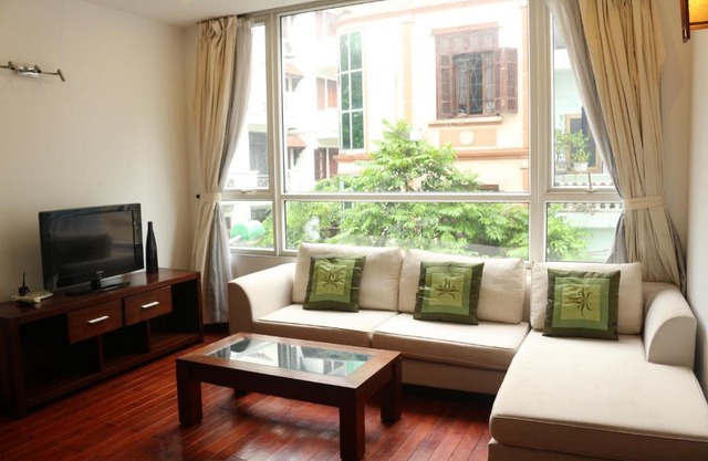 Truc Bach apartment