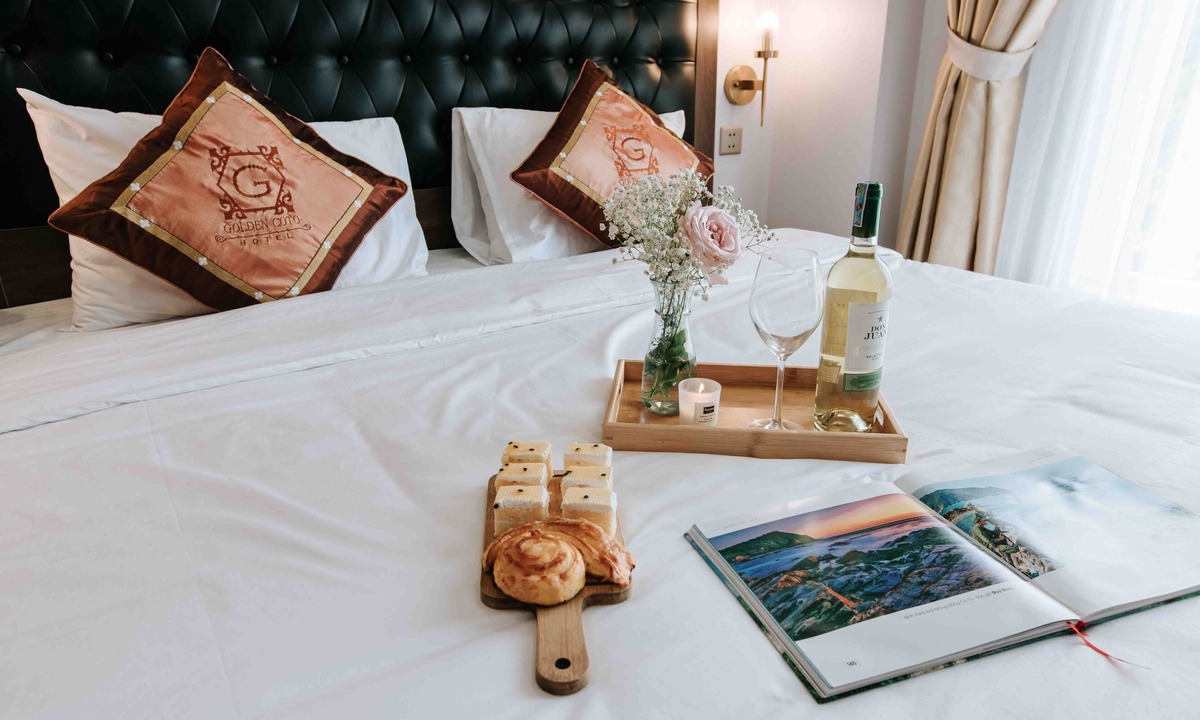 Co To Hotel | Golden Coto Hotel