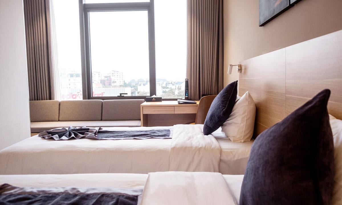 Ngo Quyen Hotel | Kovie Hotel
