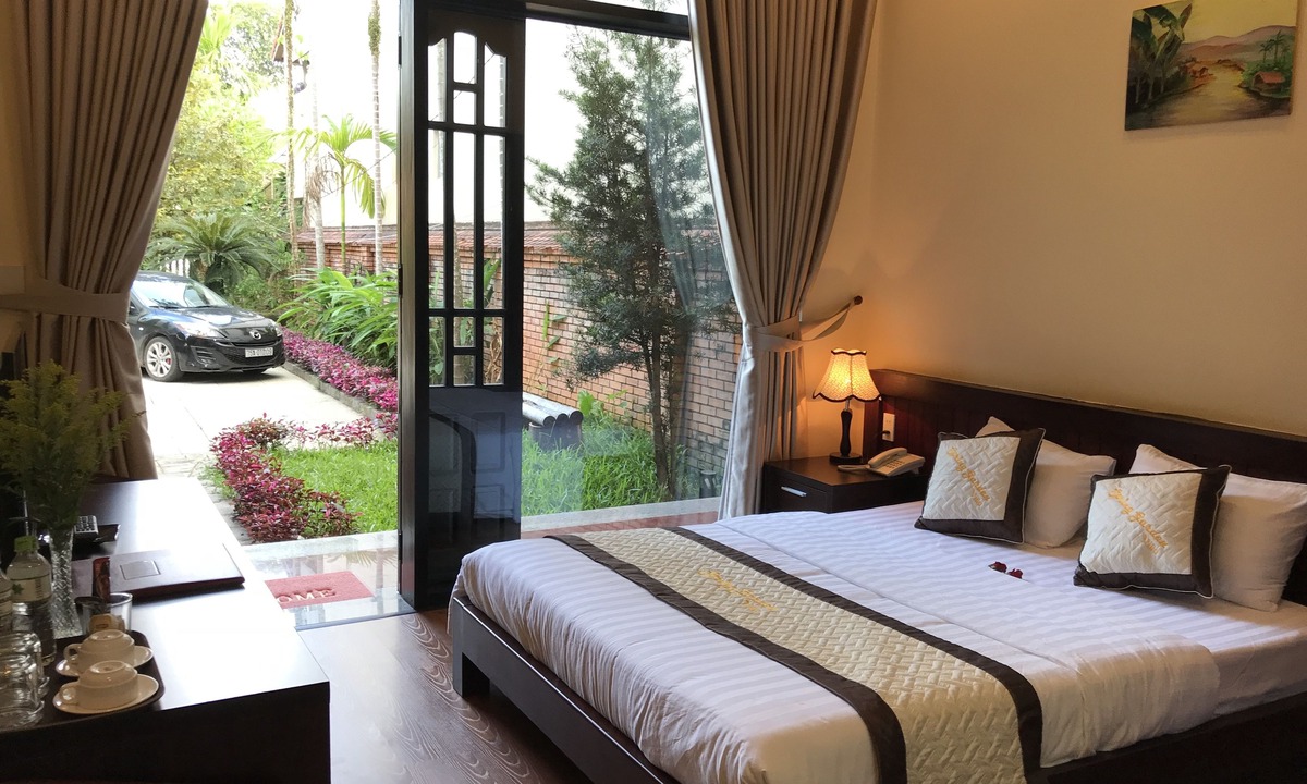 Thuy Xuan Hotel | Spring Garden Villa