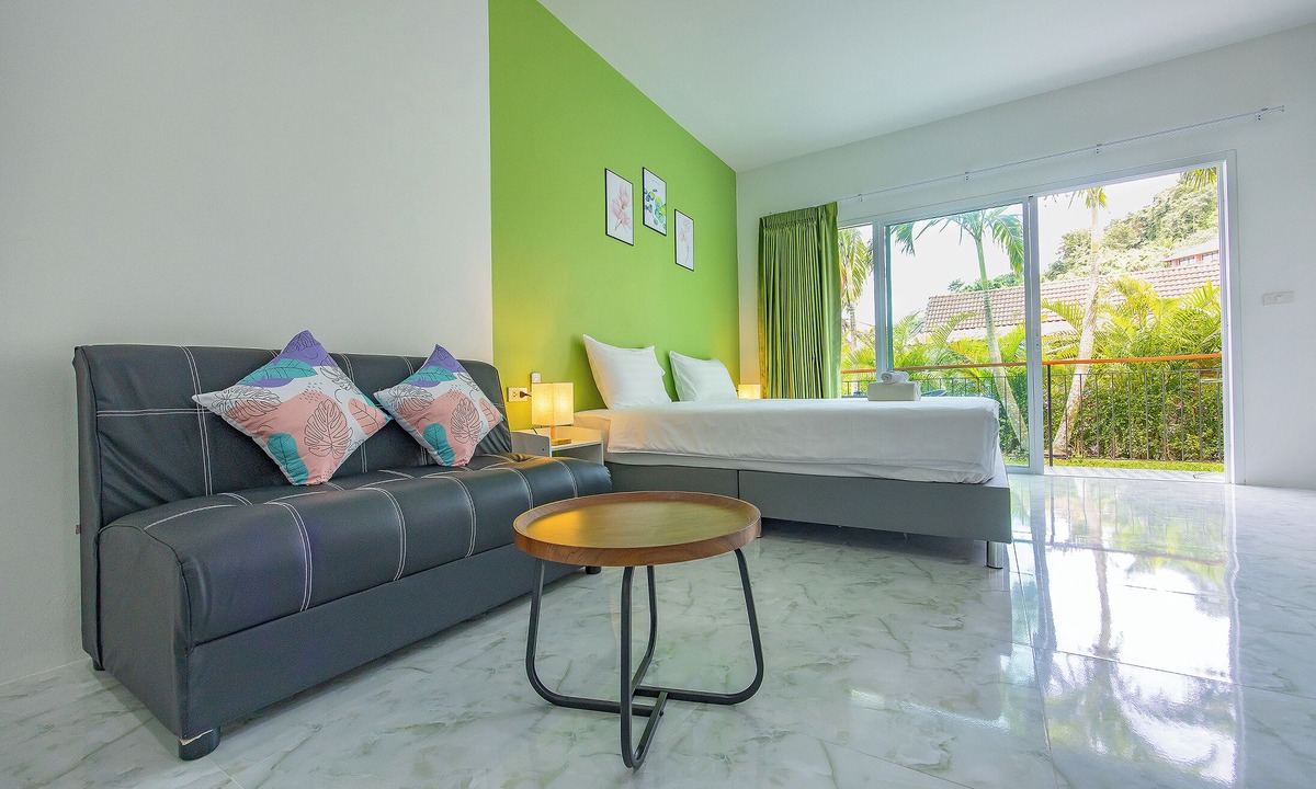 Karon Hotel | Karon Hotel at 22