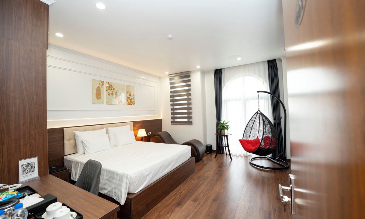 Ha Dong Hotel | Azoma Hotel