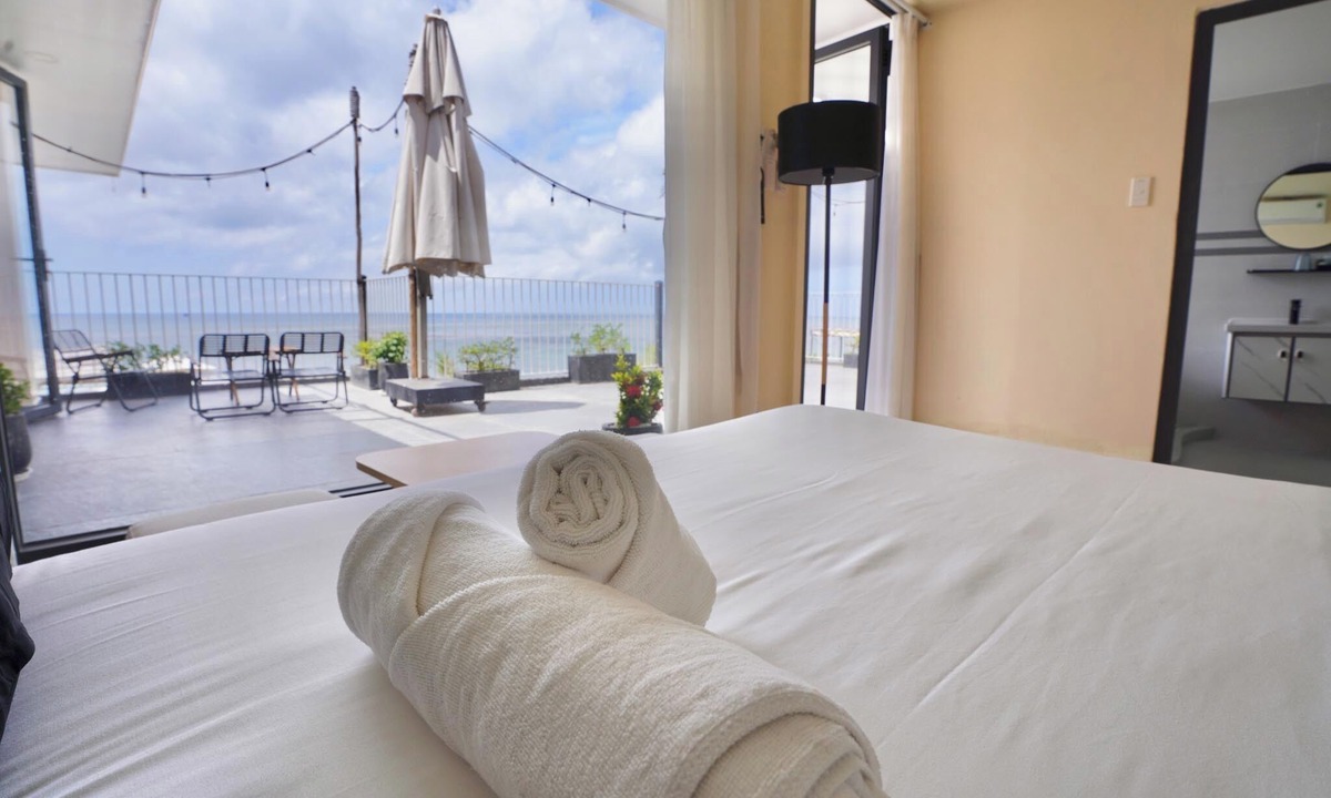 Phu Quy Hotel | Resort Queen Sea