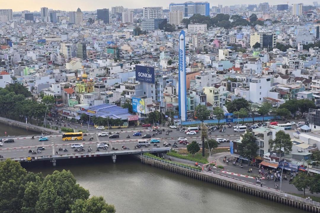 Da Kao Apartment | Hoa Villa - View of Landmark 81 - Near Ben Thanh Market