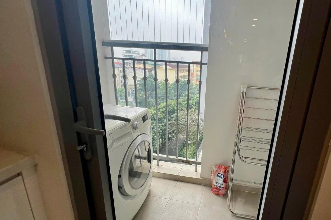 Hoang Mai Apartment | Hana Luxestay 2 Bedroom Apartment Park 12 Times City
