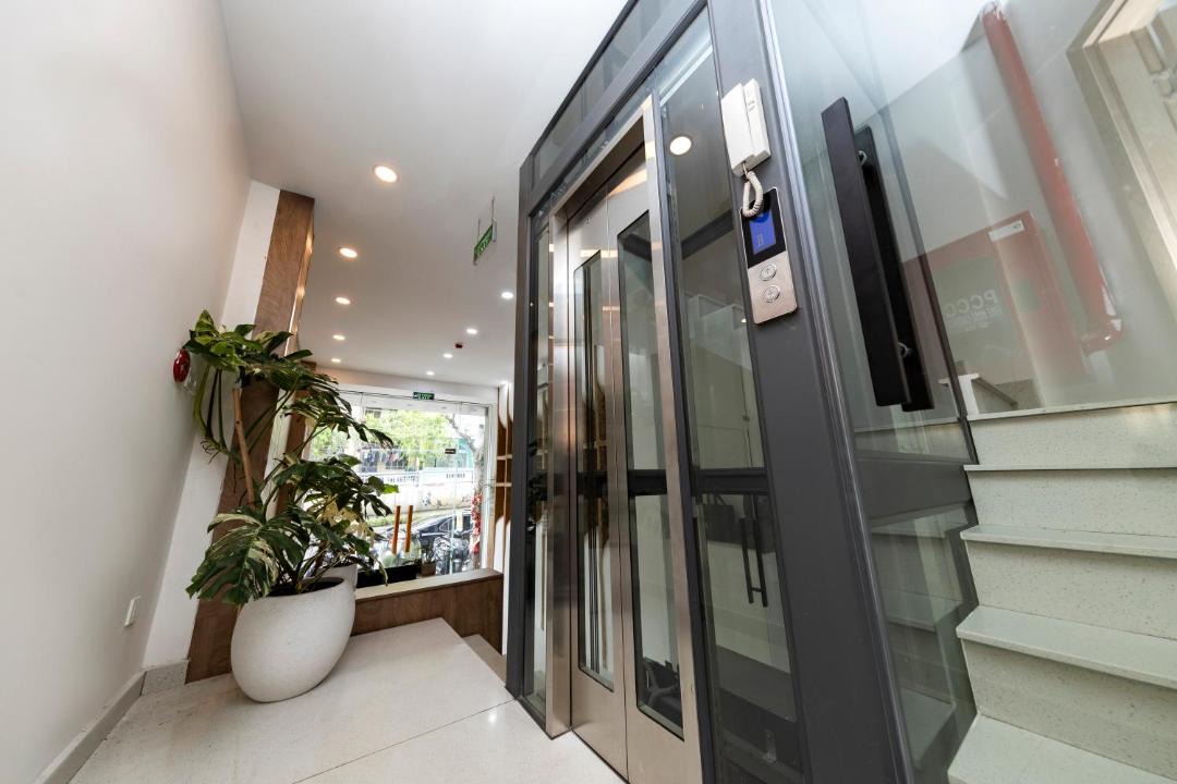 Hang Xanh Hotel | HomeAi Apartment - Binh Thanh near Landmark 81