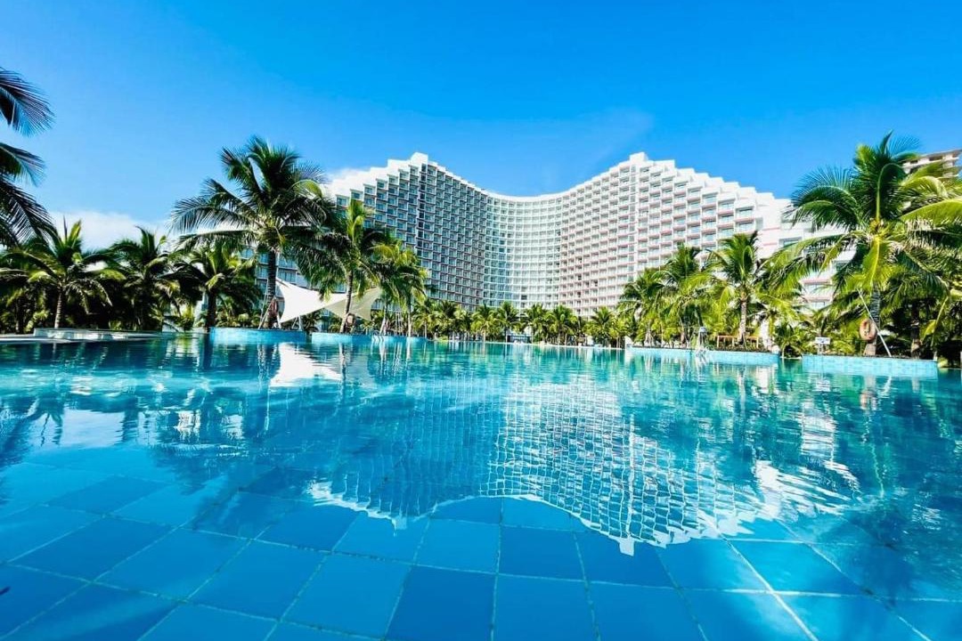 Khanh Hoa Apartment | Eden House in The Empyrean Cam Ranh Beach resort