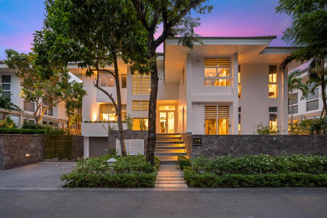 Ngu Hanh Son Villa | President Garden Ocean 5BR Villa 840 sqm at Premier Village Da Nang