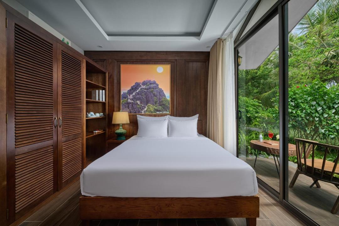 Gia Vien Hotel | Bai Dinh Riverside Resort & Spa