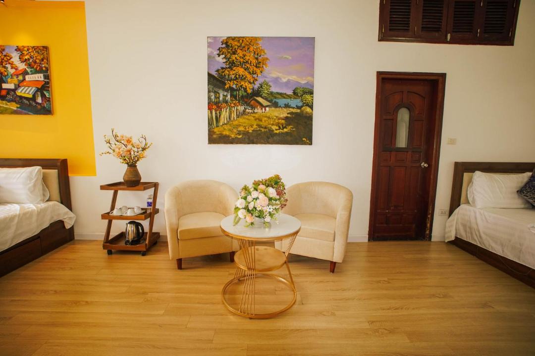 Yen Phu Apartment | Simi Homes Lake Side Hanoi - Classic Wood & Lakeview