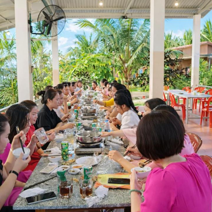 Cam Ranh Hotel | Thuỷ Thủ Homestay Khánh Hoà