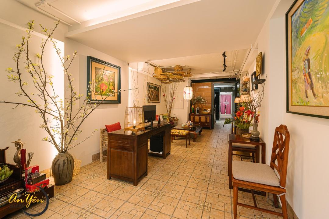 Truc Bach Apartment | An Yên Island - Art Boutique Stay with Dual Lake view