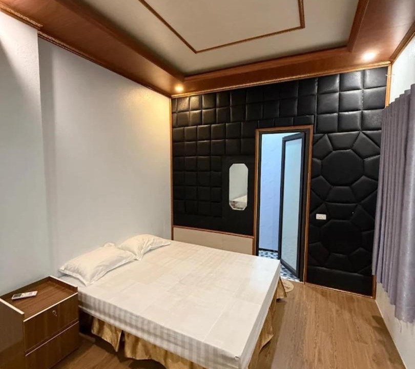 Quang Xuong Hotel | Tien Dung Motel - Only Accept Vietnamese Customers