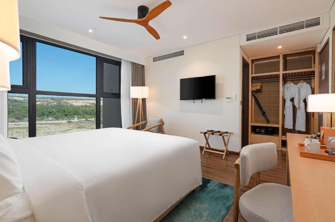 Suoi Nuoc Beach Hotel | Radisson Resort Mui Ne