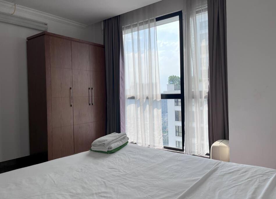 Thanh Xuan Apartment | Vinhomes Royal City 3 Bedrooms