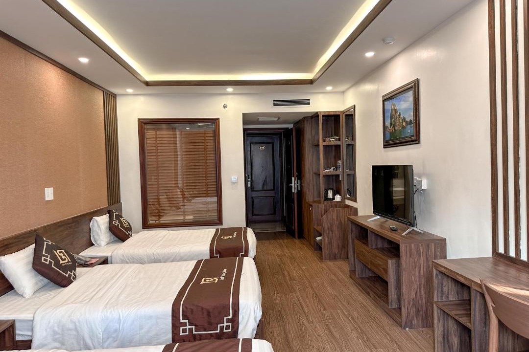 Ha Long Hotel | Linh Trang Hạ Long Hotel