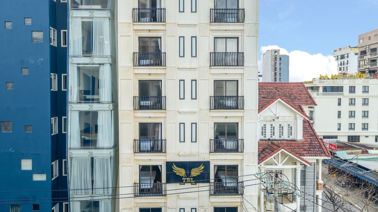 Photo of Buildings in Ngu Hanh Son