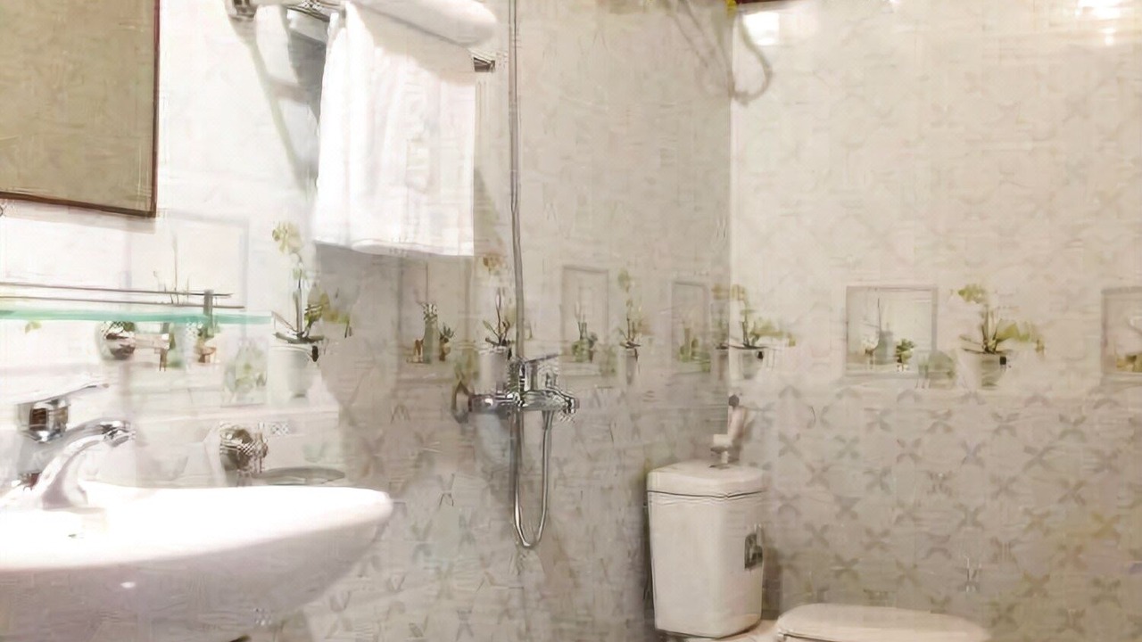 Photo of Bathroom in Hoa Lu