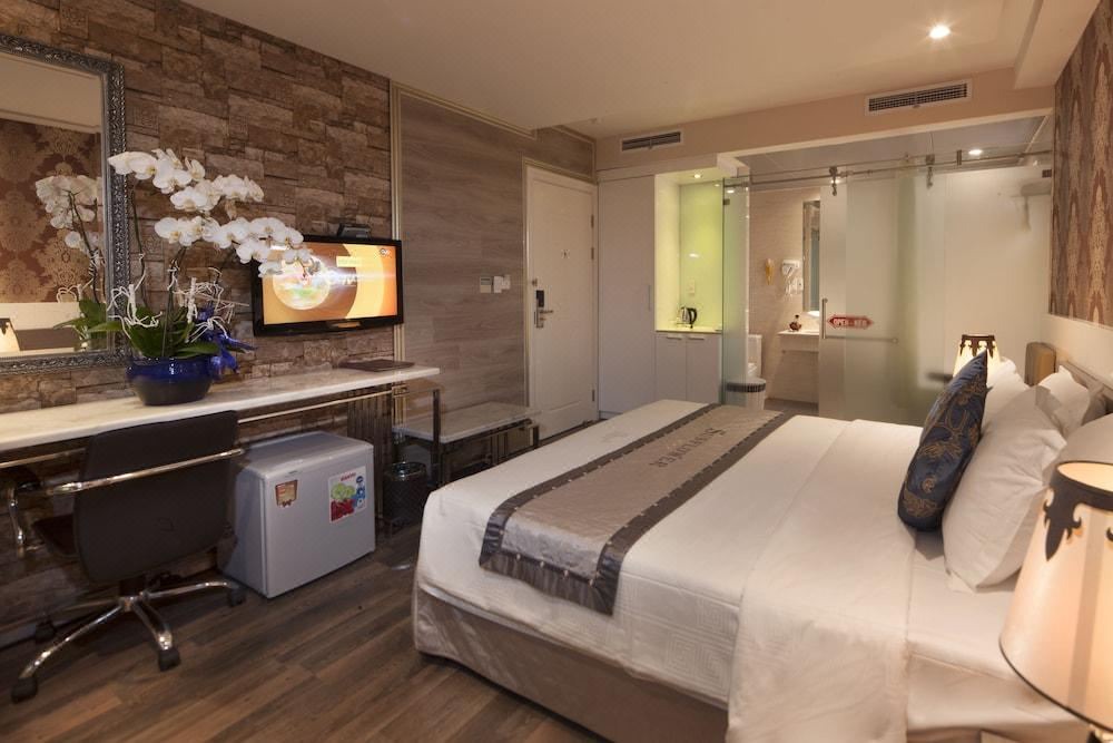 Photo of Bedroom in District 10