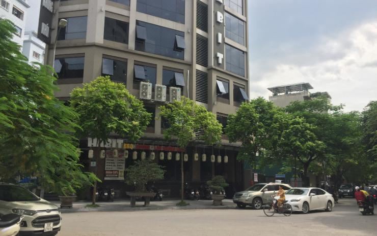 Photo of Buildings in Dich Vong Hau