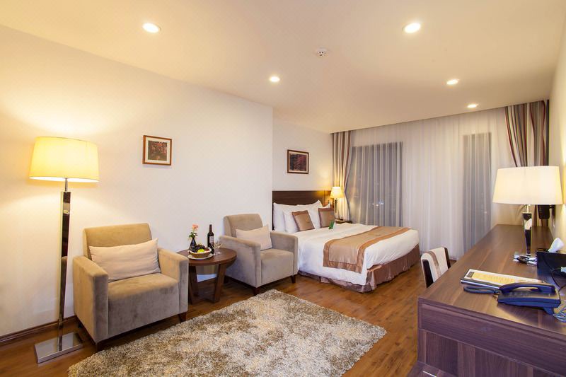 Photo of Livingroom in French Quarter