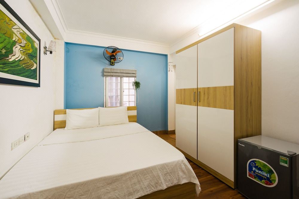 Photo of Bedroom in Truc Bach