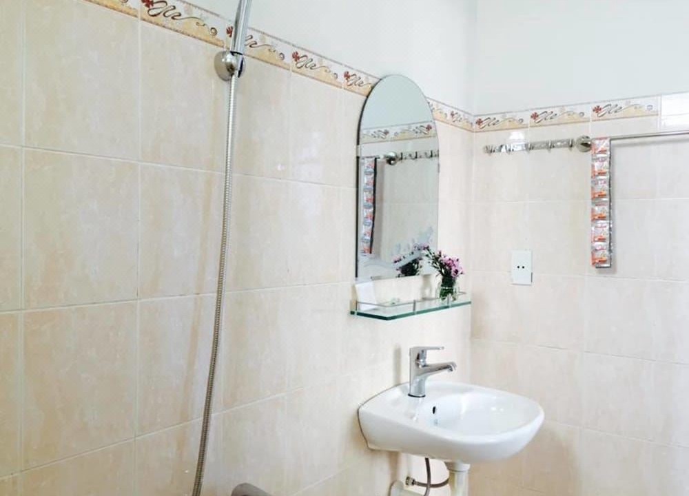 Photo of Bathroom in Hue