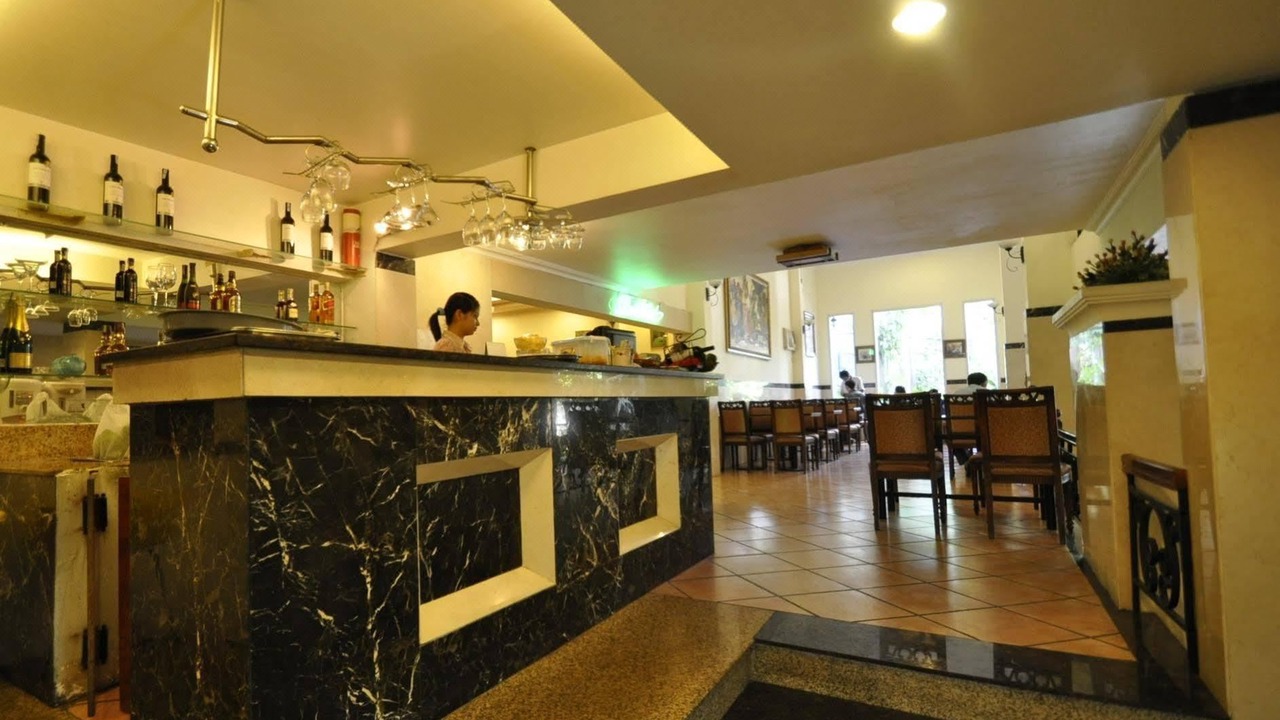 Photo of Kitchen in District 10