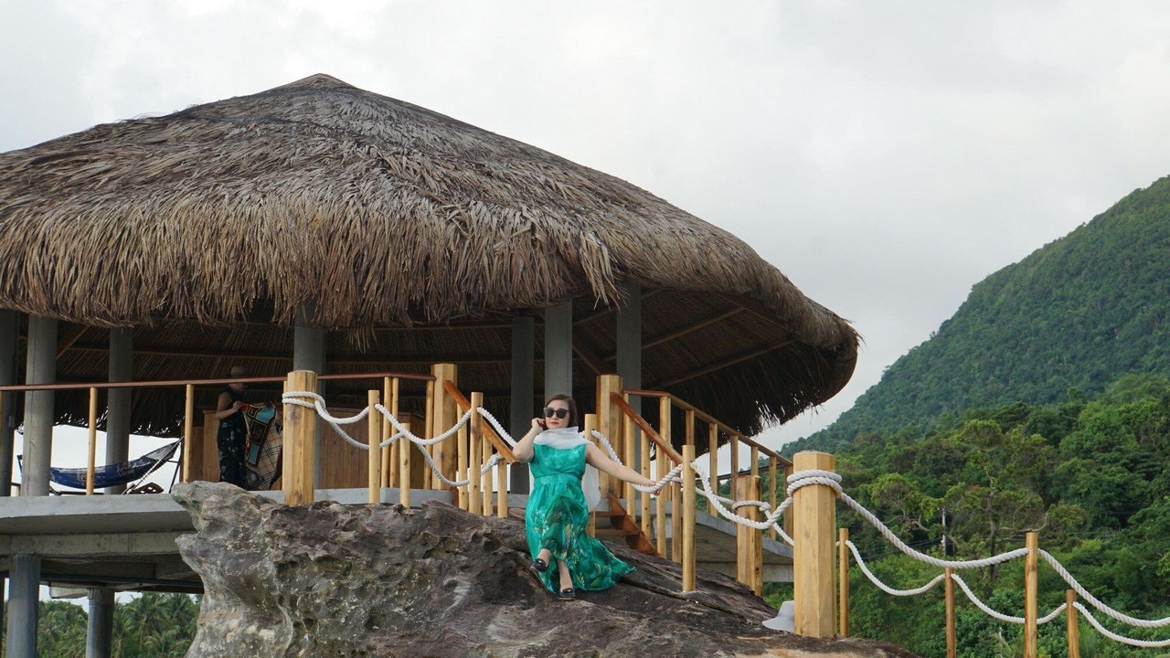Photo of Buildings in Ham Ninh