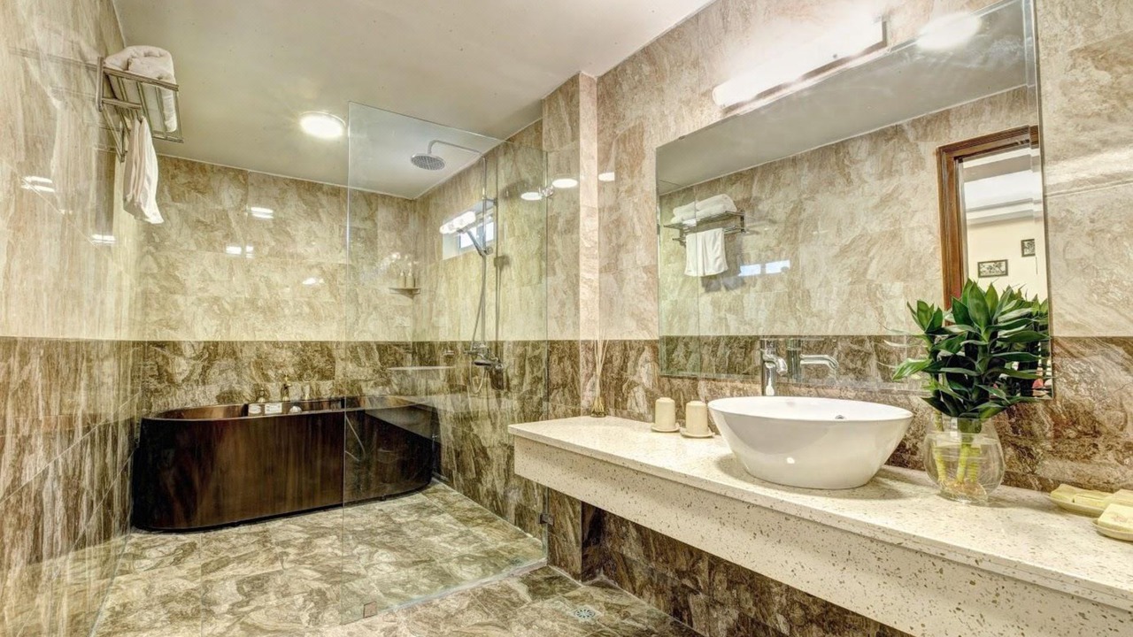 Photo of Bathroom in Hai Ba Trung