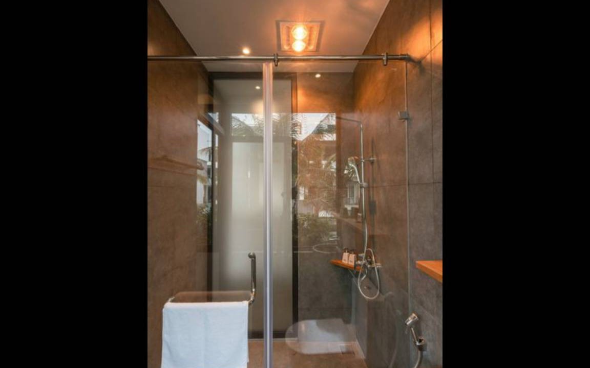 Photo of Bathroom in Dai Lai Lake