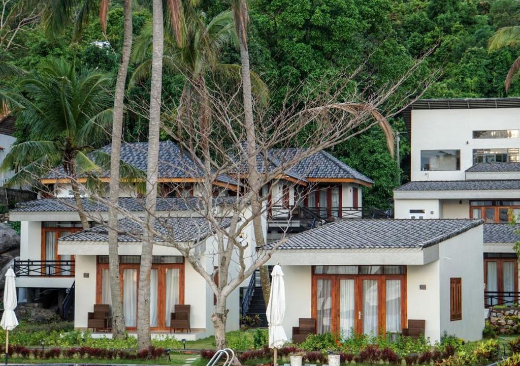 Photo of Buildings in Ham Ninh