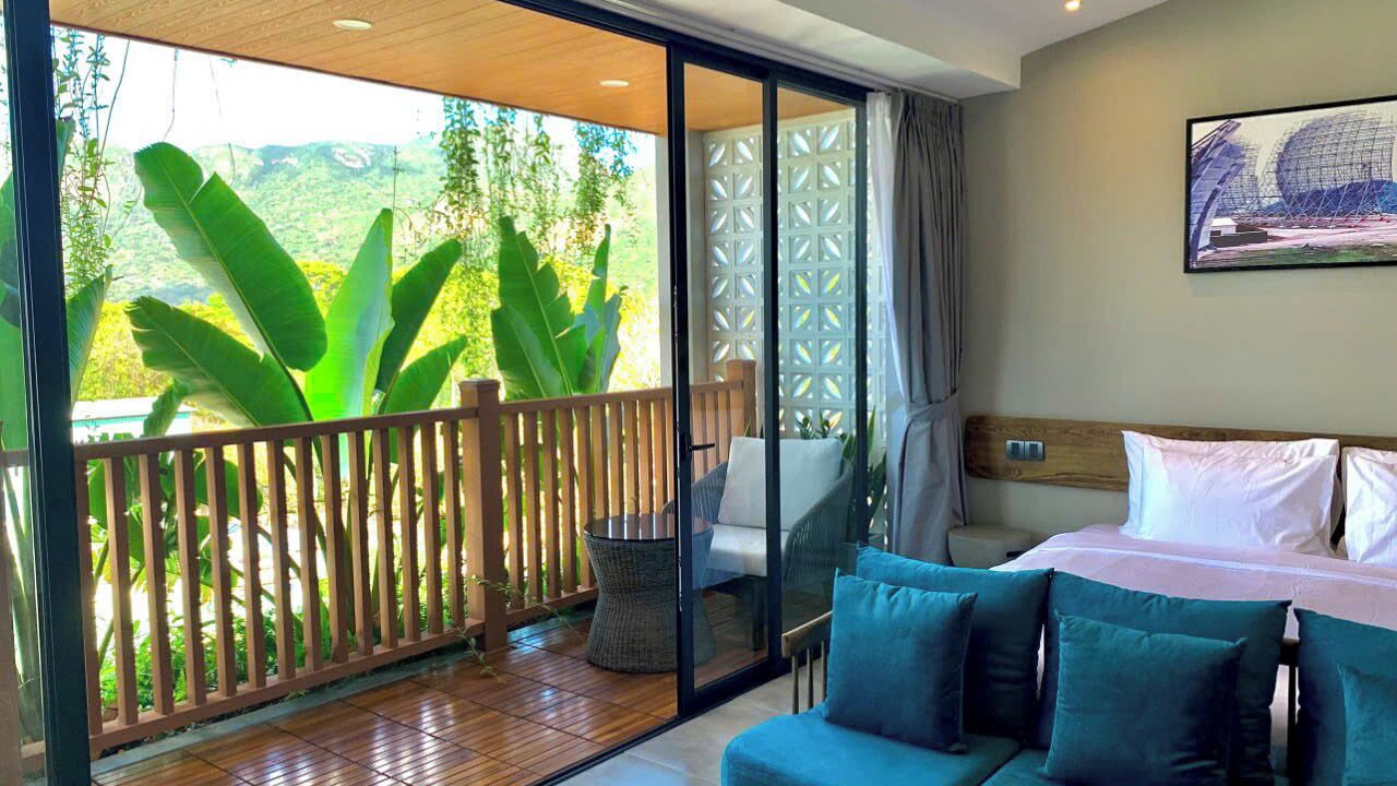 Photo of Patio Balcony in Con Son