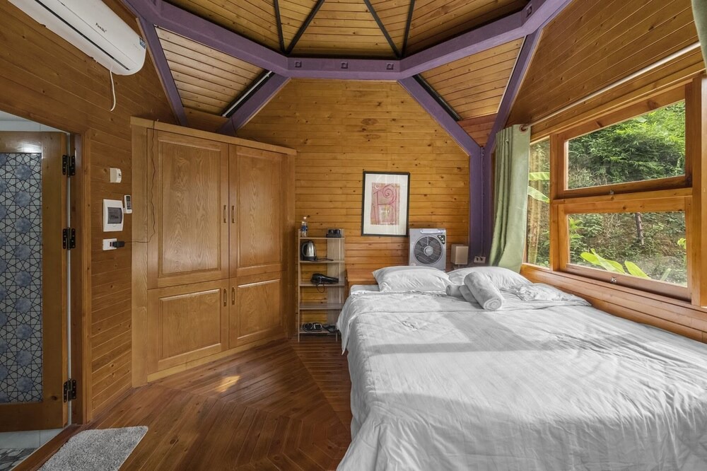 Photo of Bedroom in Luong Son