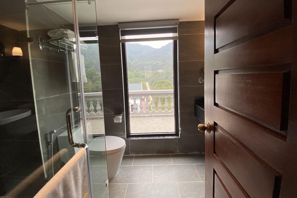 Photo of Bathroom in Soc Son