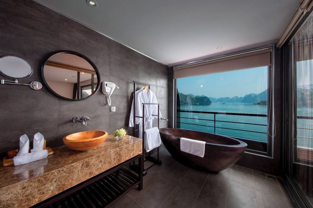 Photo of Bathroom in Bai Chay