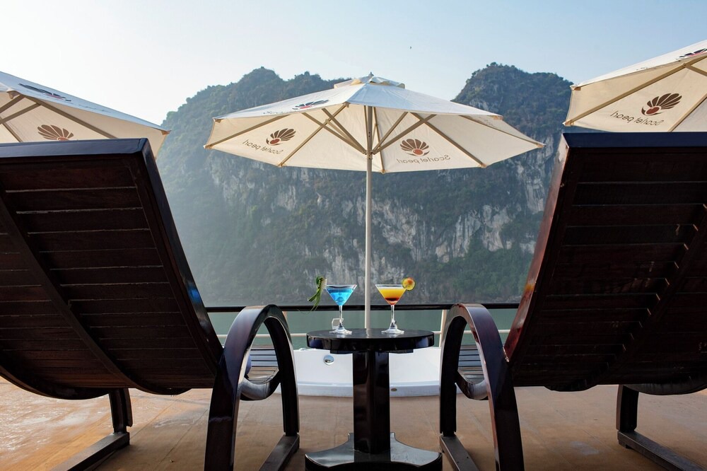 Photo of Outdoor in Bai Chay