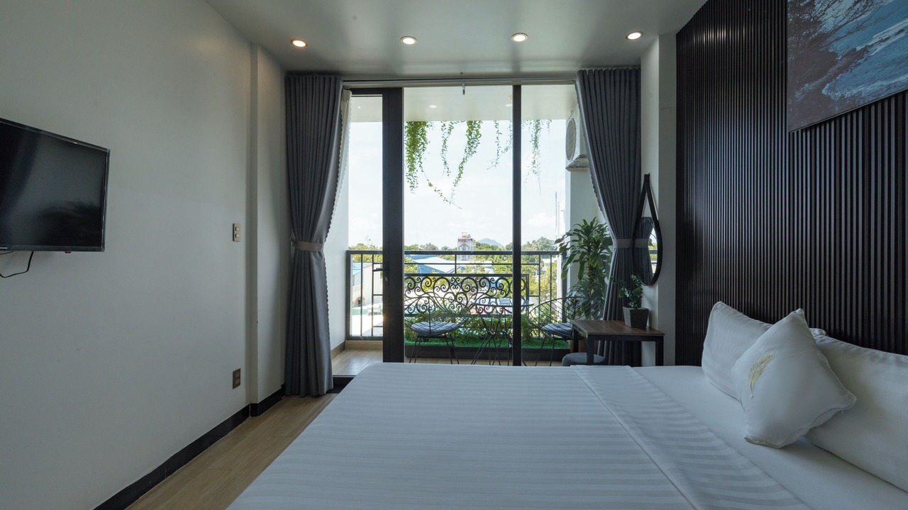 Photo of Patio Balcony in Con Son