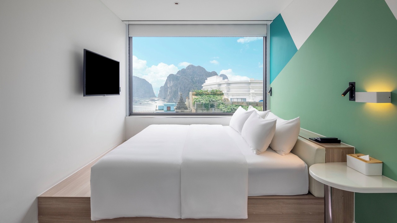 Photo of Bedroom in Hon Gai