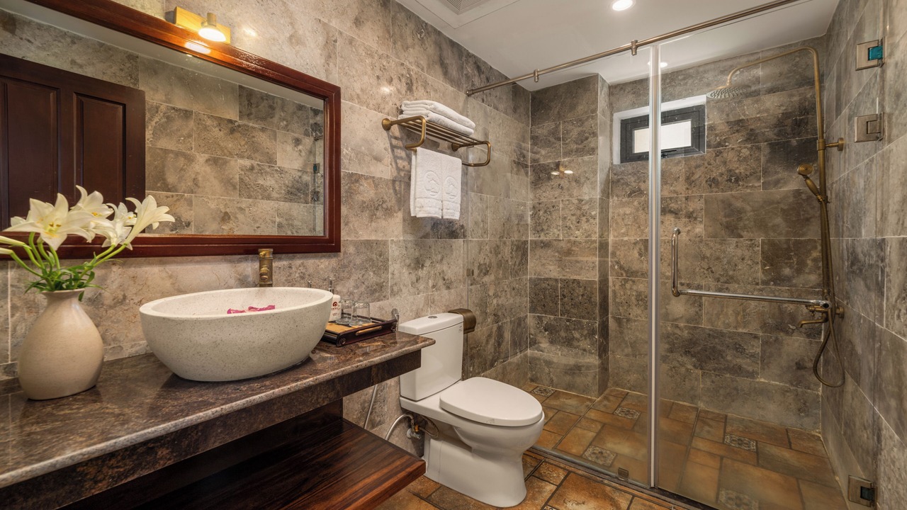 Photo of Bathroom in Hoi An City Centre