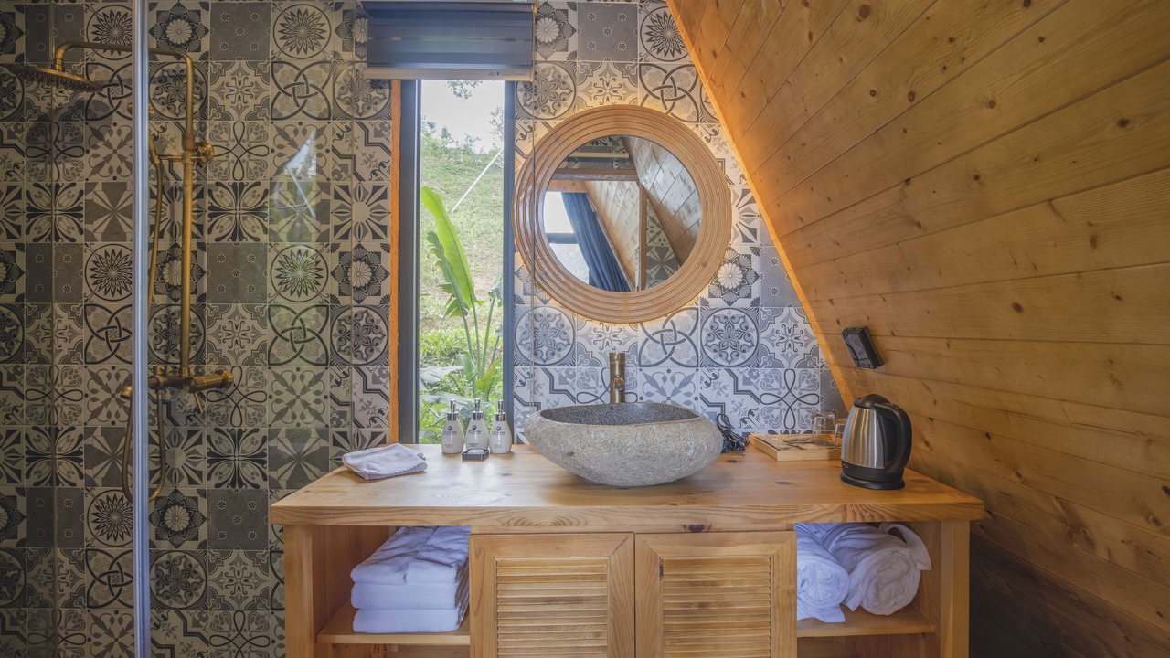 Photo of Bathroom in Van Chan