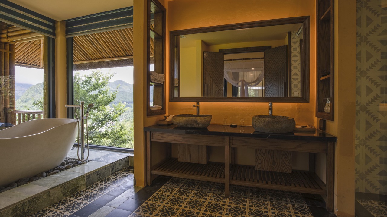 Photo of Bathroom in Van Chan