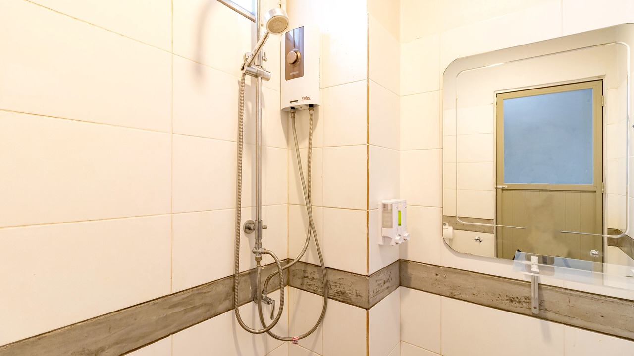 Photo of Bathroom in Khlong Hae